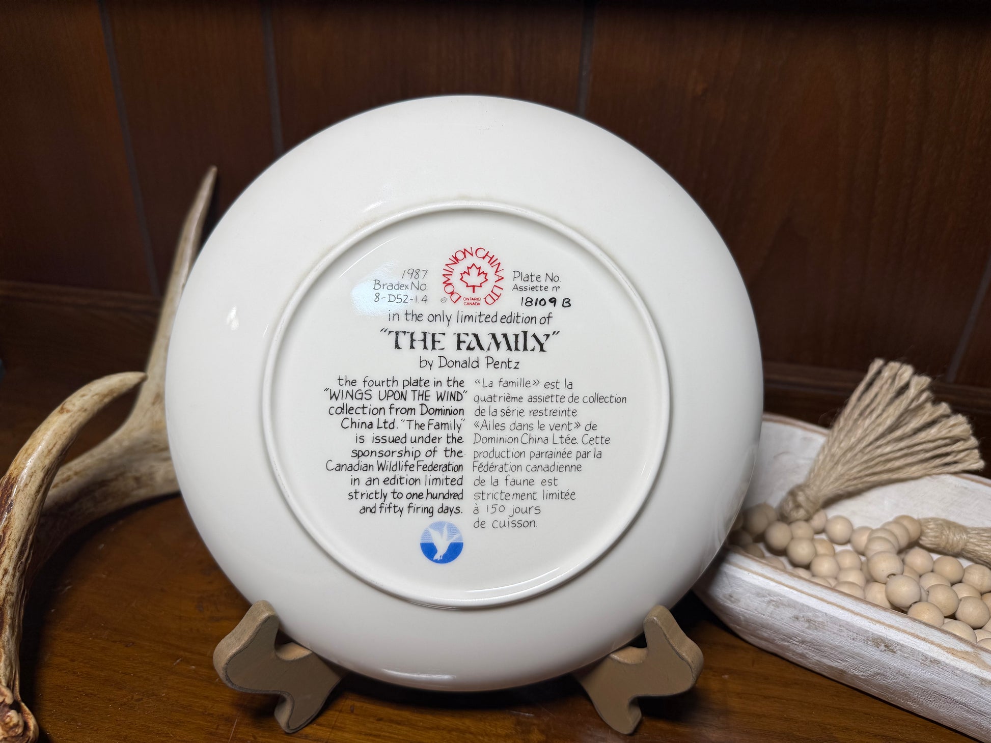 Vintage Canada Goose Plate “The Family” by Donald Pentz, part of Wings Upon the Wind series, displayed on a wooden surface.