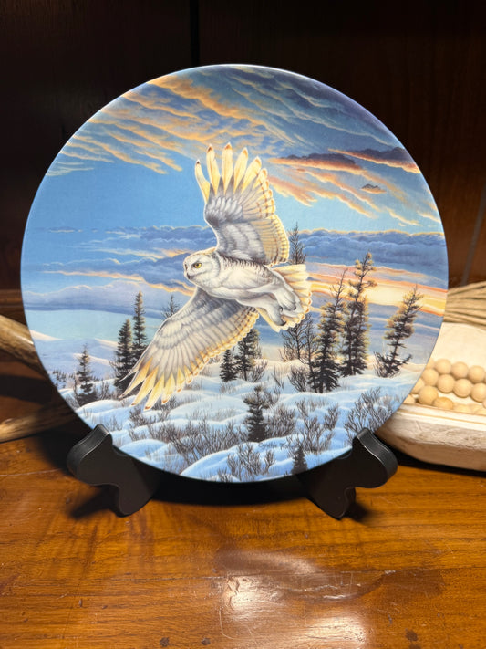 "‘Twilight Glow’ Snowy Owl collector plate by Cynthie Fisher, from Spirits of the Sky series, with COA, produced by W.S. George"