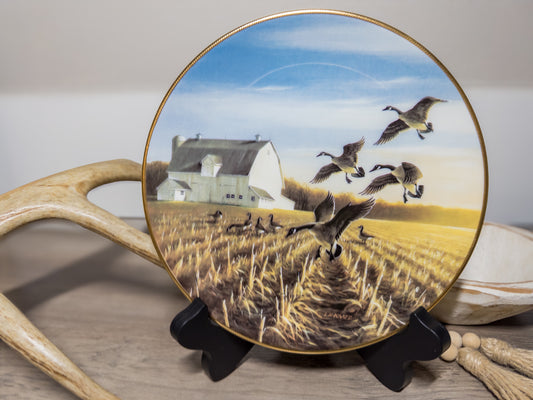 “Canada Geese in the Autumn Field” Duck Plate – Ducks Unlimited 1988 #1979A