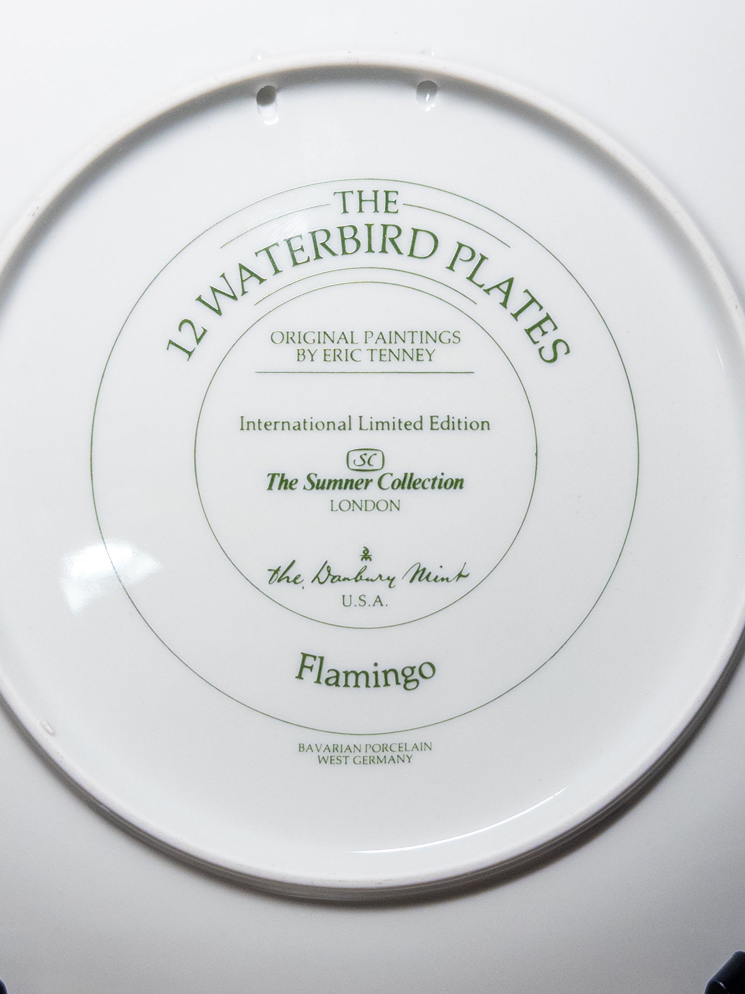 Danbury Mint 12 Waterbird Plates Flamingo porcelain plate by Wild Feathered Finds, 9.5-inch limited edition decorative ceramic plate.