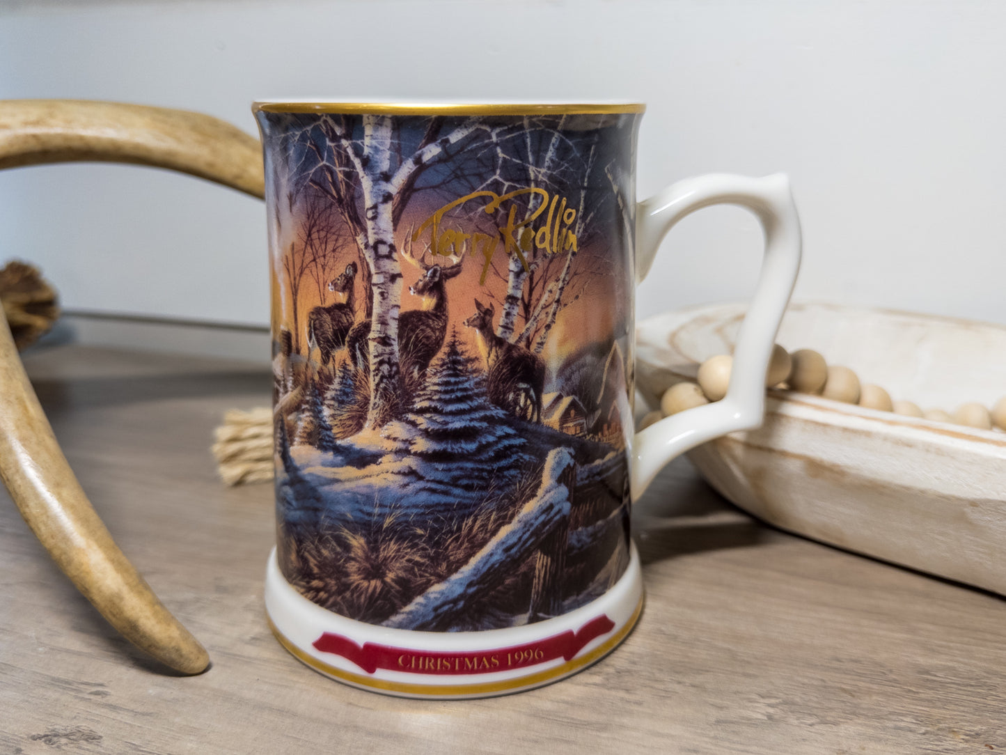 Terry Redlin “Night on the Town” Christmas 1996 Limited Edition Stein – Hadley Collection