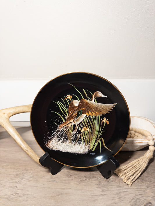 “Taking Wing” Duck Plate by Tommy Humphrey – On the Wing Collection (1992)