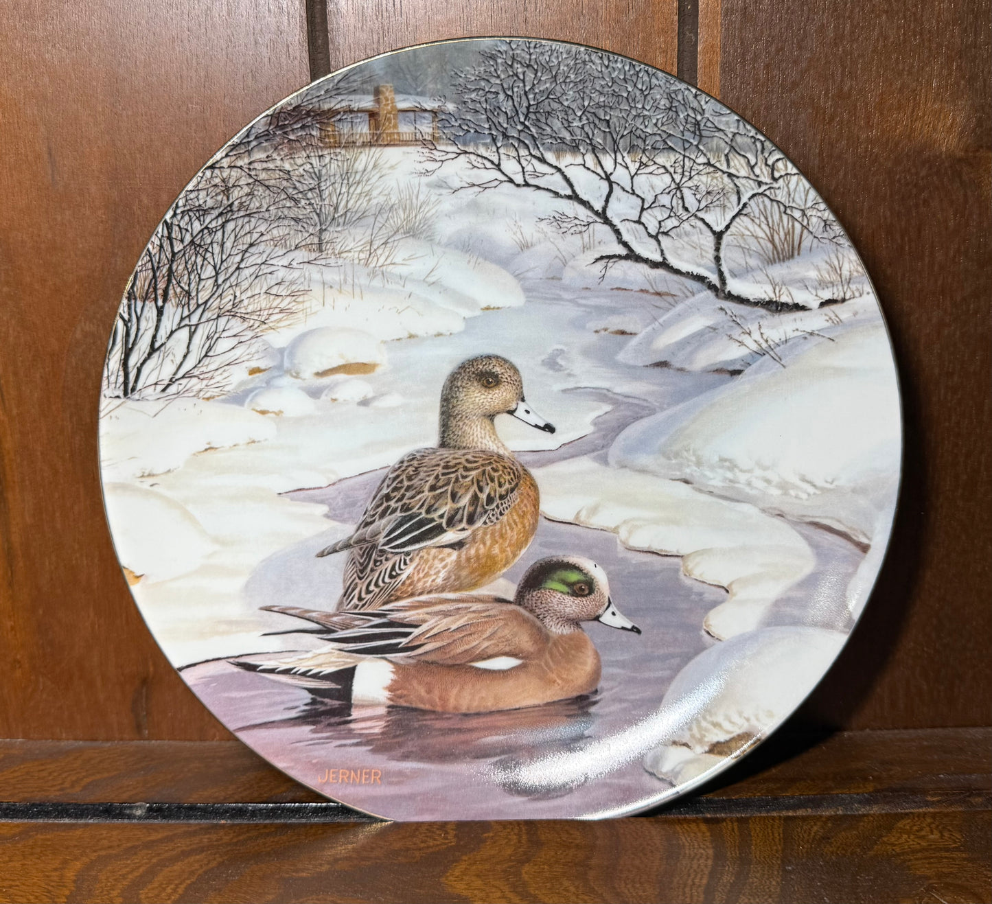 Vintage 1988 Knowles American Wigeon collector plate by Bart Jerner, showcasing detailed bird artwork on a decorative ceramic plate.